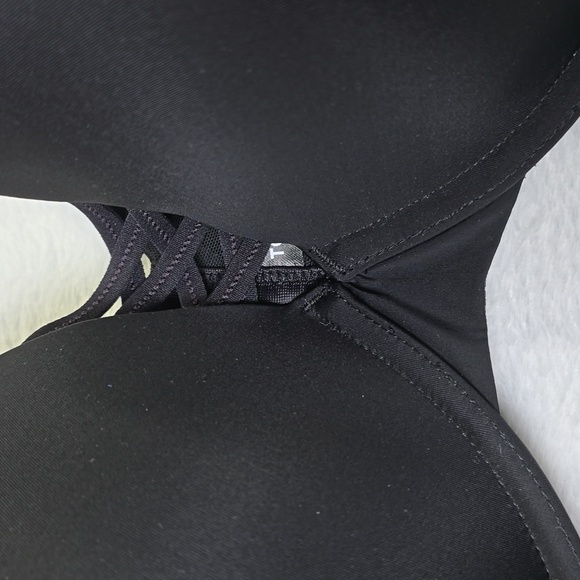 ✨ Torrid curve 360 back smoothing push up plunge size 50B NWT. - Picture 3 of 10